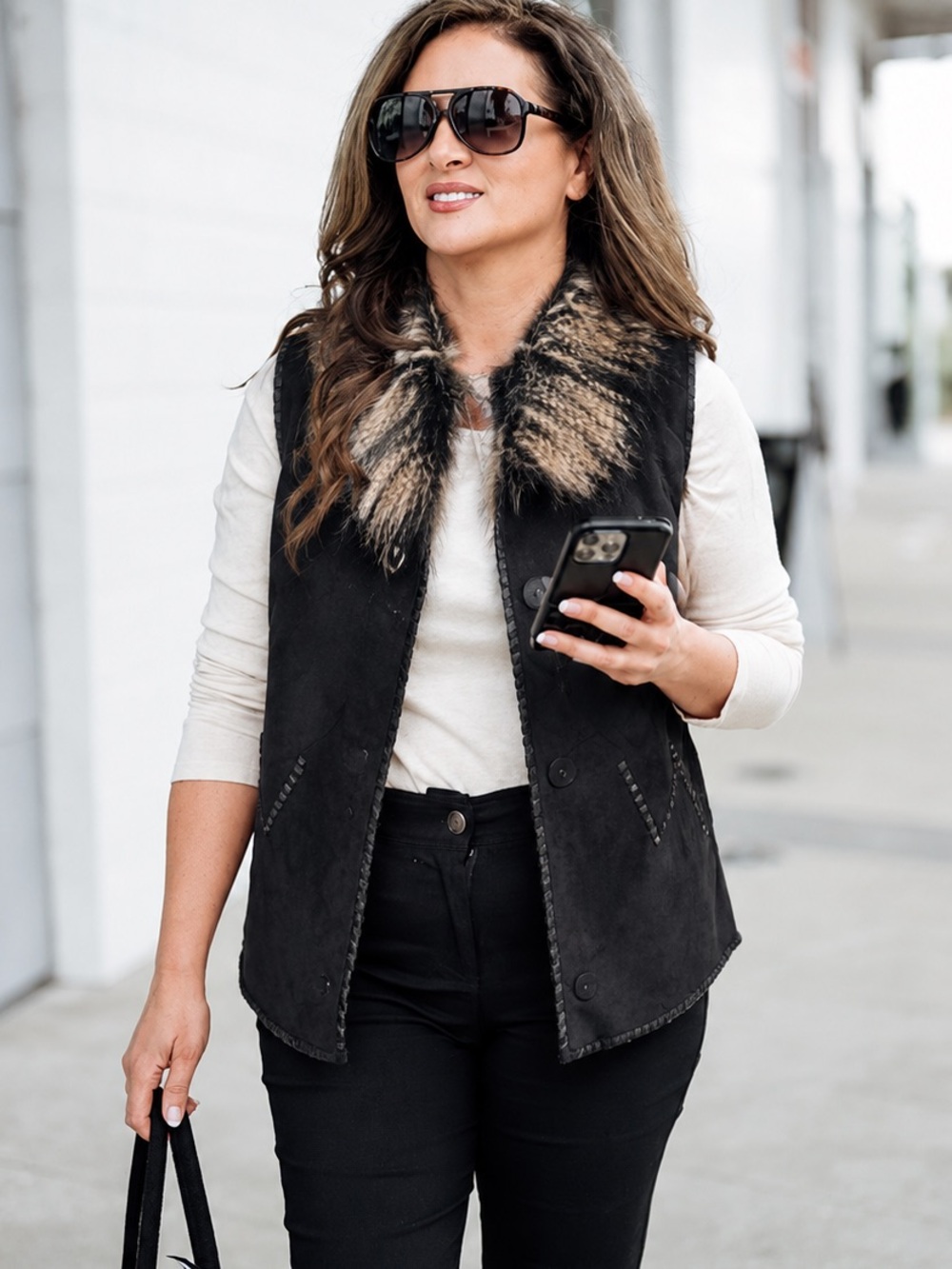 OUTDOOR EDITION BY PARKHURST Faux Fur Western Whipstitch Black Feather Vest